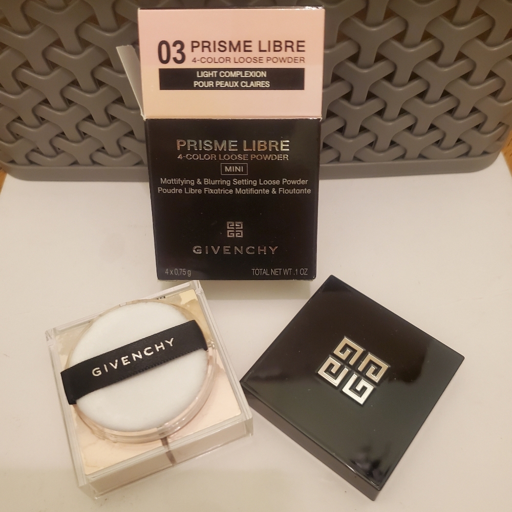 Givenchy Prisme Libre Loose Setting & Finishing Powder 03 Voile Rose. BNIB
